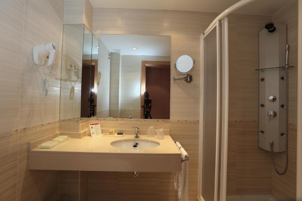 Hotel Hc Sigueenza Ruang foto