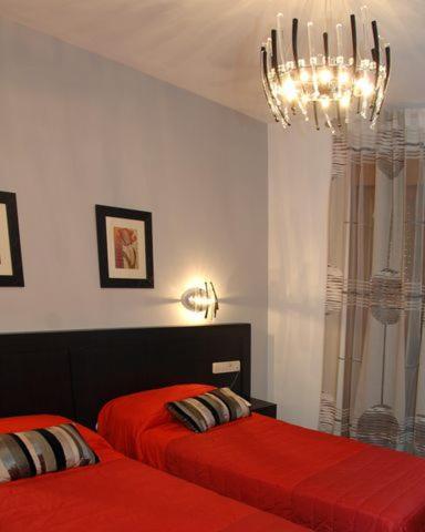 Hotel Hc Sigueenza Bagian luar foto